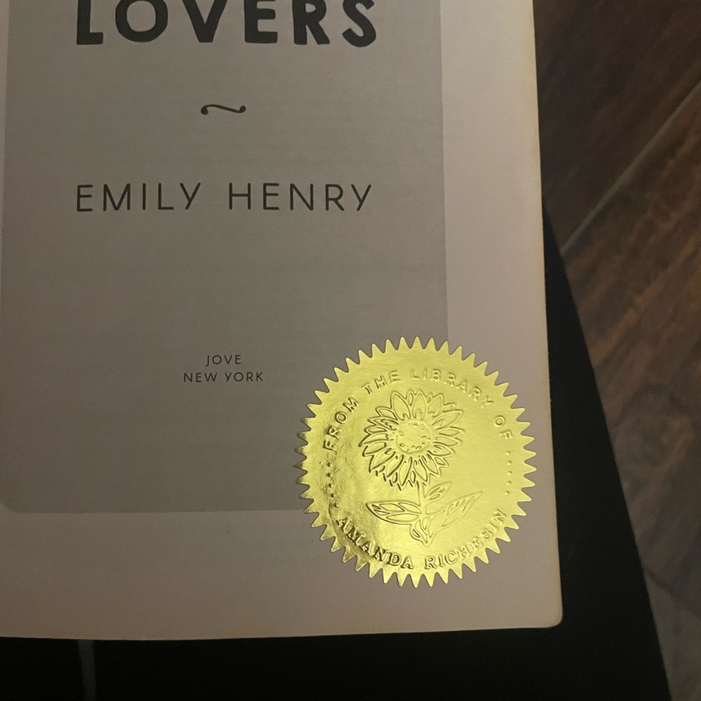 Book Lovers by Emily Henry - Picture 4 of 4